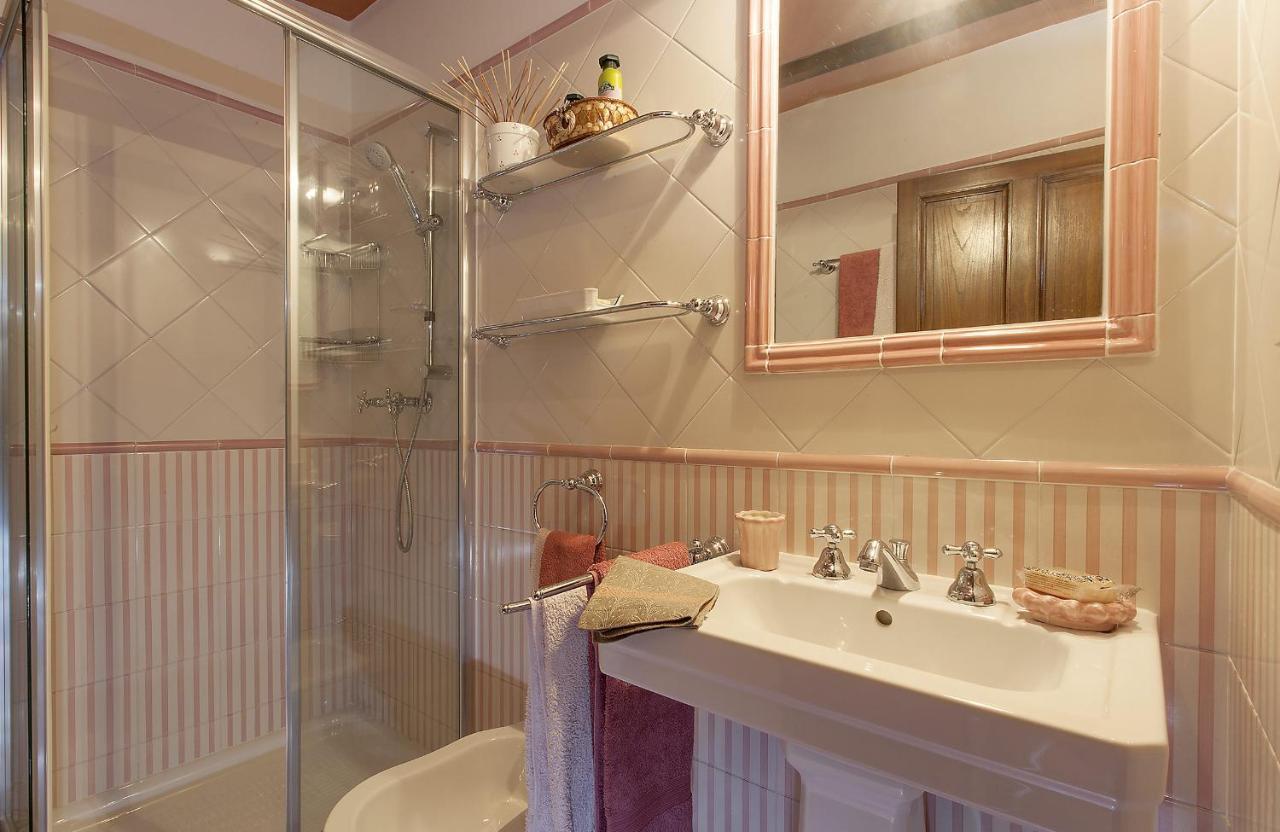 Relais Mastro Cinghiale Bed and Breakfast Paciano Exterior foto